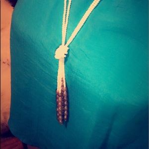 Lariat necklace
